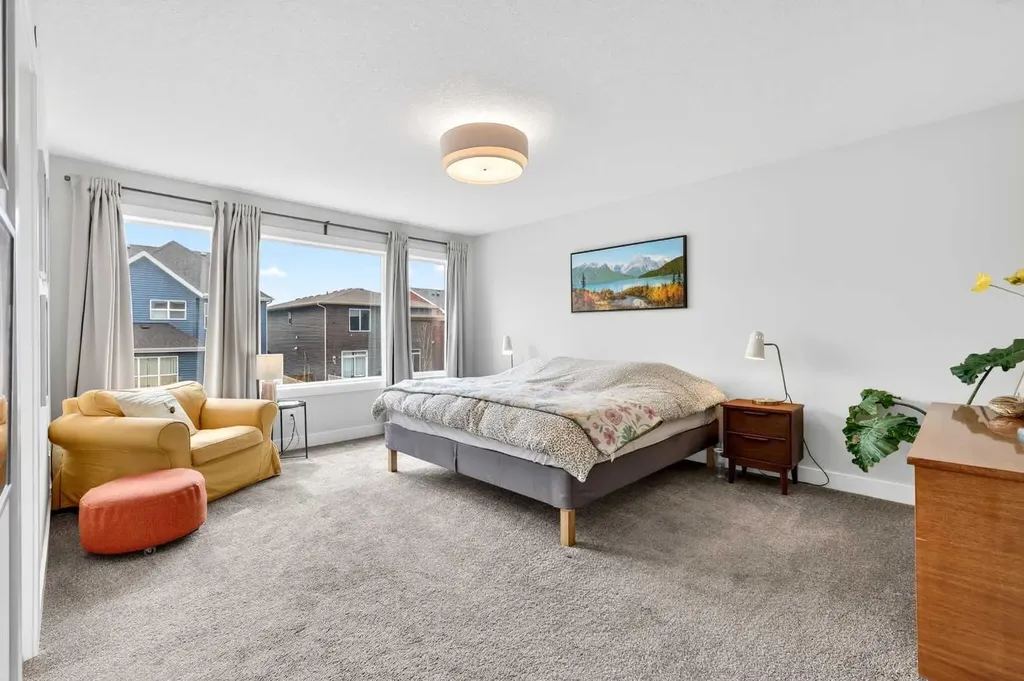 95 Howse Road NE Calgary AB T3P 0W9