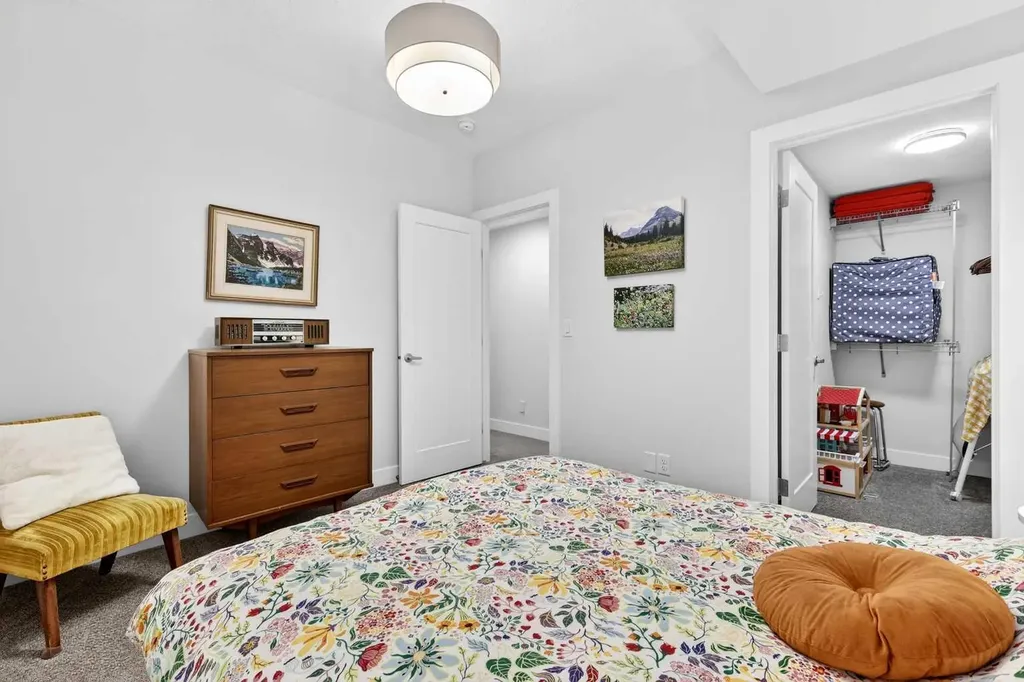 95 Howse Road NE Calgary AB T3P 0W9