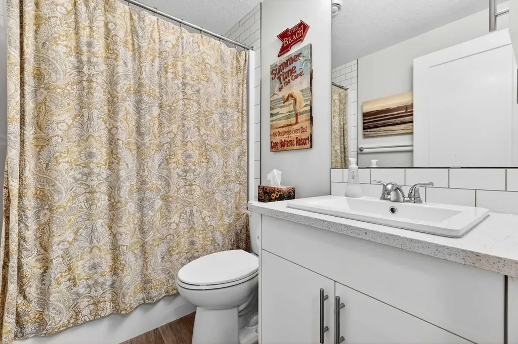 95 Howse Road NE Calgary AB T3P 0W9