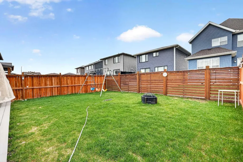 95 Howse Road NE Calgary AB T3P 0W9
