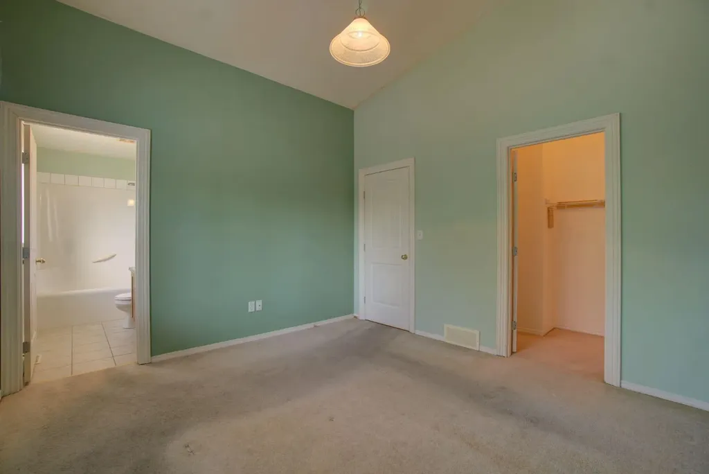 6 Tamarack Road Claresholm AB T0L 0T0