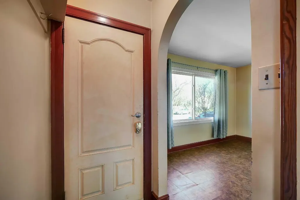 1507 1 Street NE Calgary AB T2E3B7
