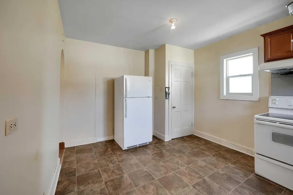 1507 1 Street NE Calgary AB T2E3B7