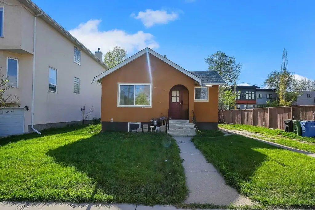 1507 1 Street NE Calgary AB T2E3B7
