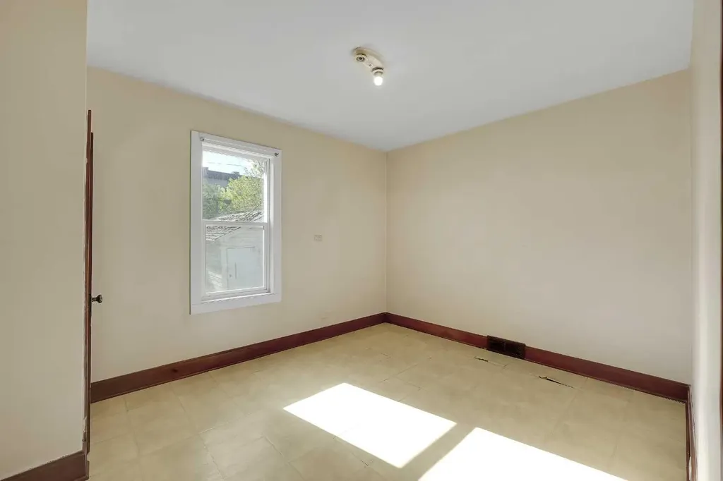 1507 1 Street NE Calgary AB T2E3B7