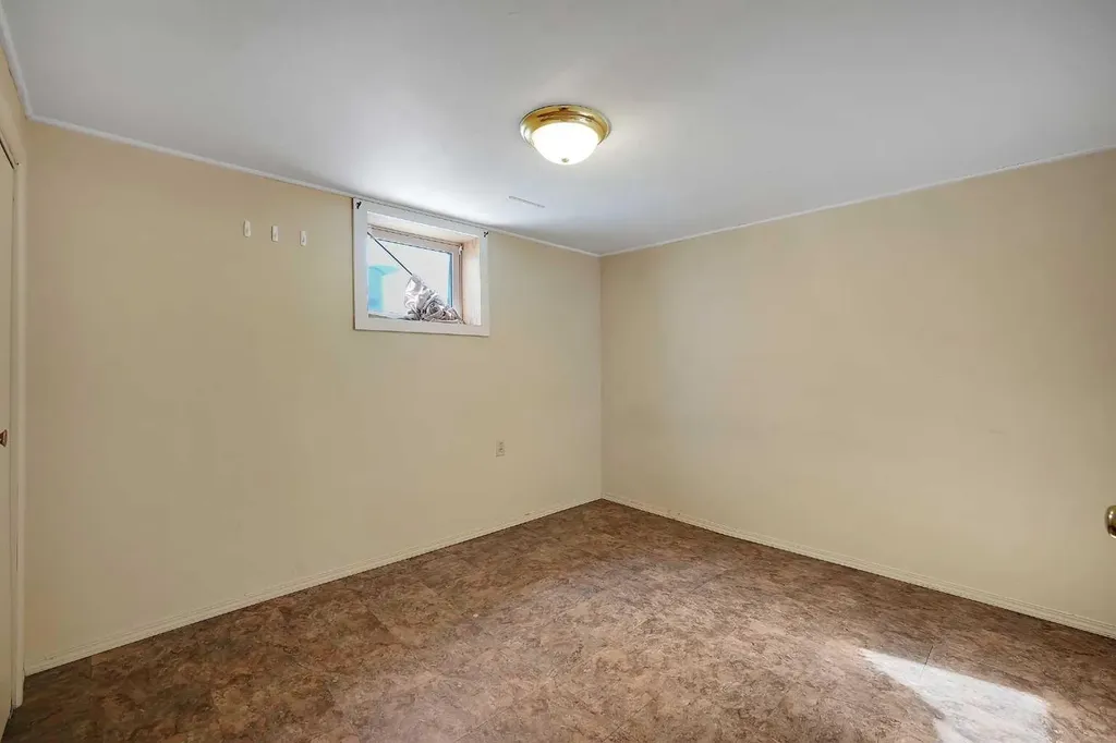 1507 1 Street NE Calgary AB T2E3B7