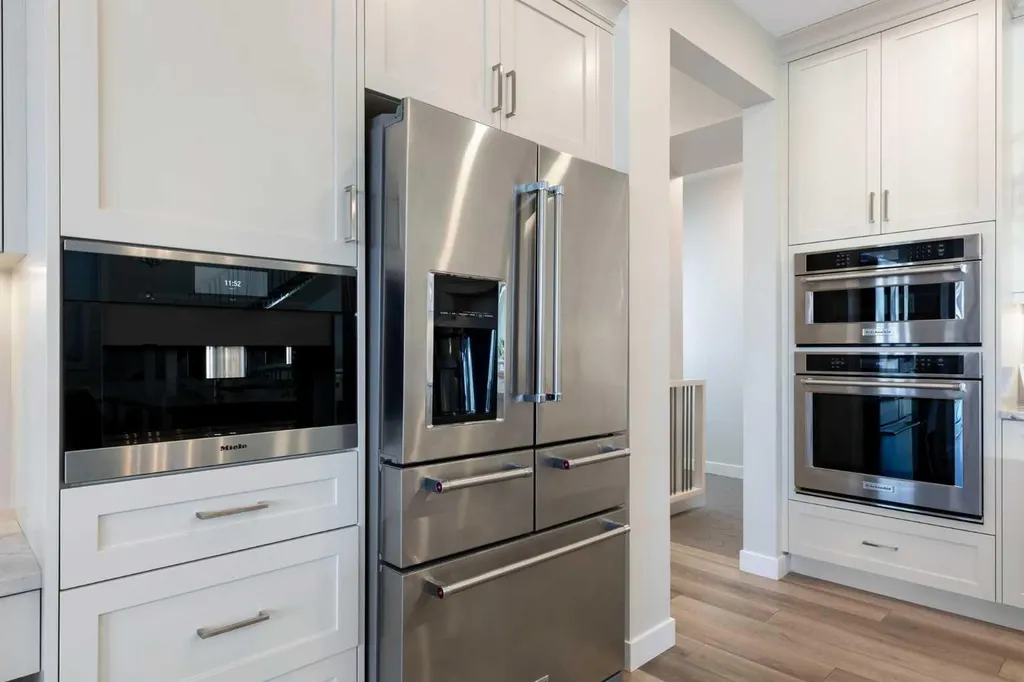 143 Marina Landing SE Calgary AB T3M 3J5