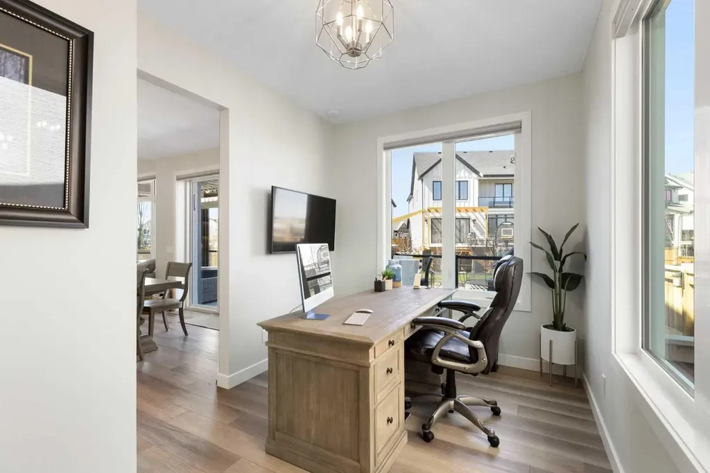 143 Marina Landing SE Calgary AB T3M 3J5