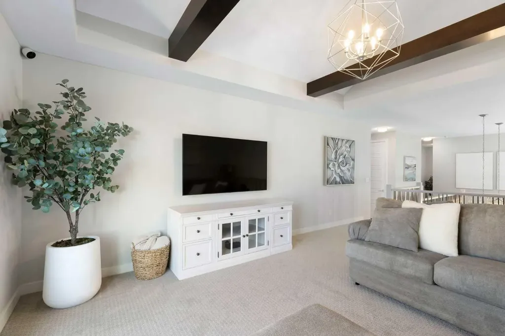 143 Marina Landing SE Calgary AB T3M 3J5