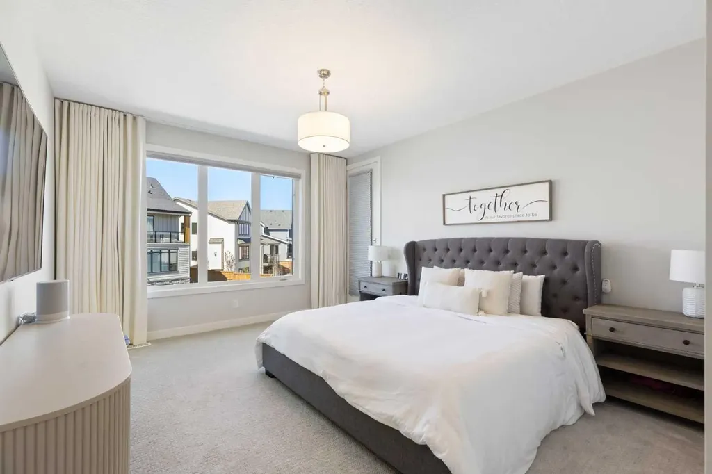 143 Marina Landing SE Calgary AB T3M 3J5