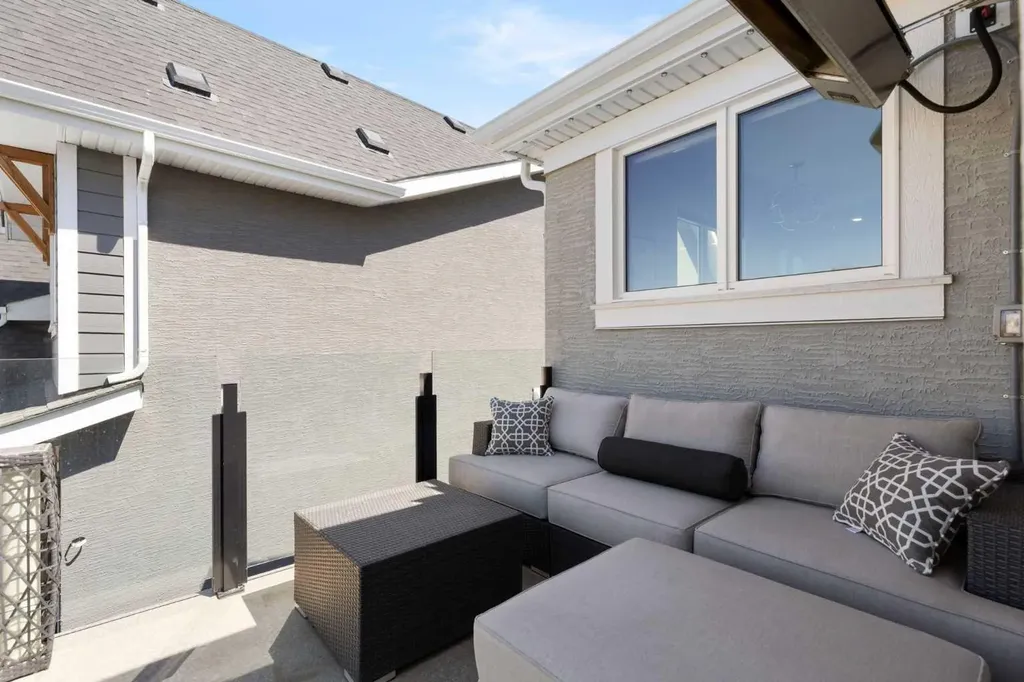 143 Marina Landing SE Calgary AB T3M 3J5