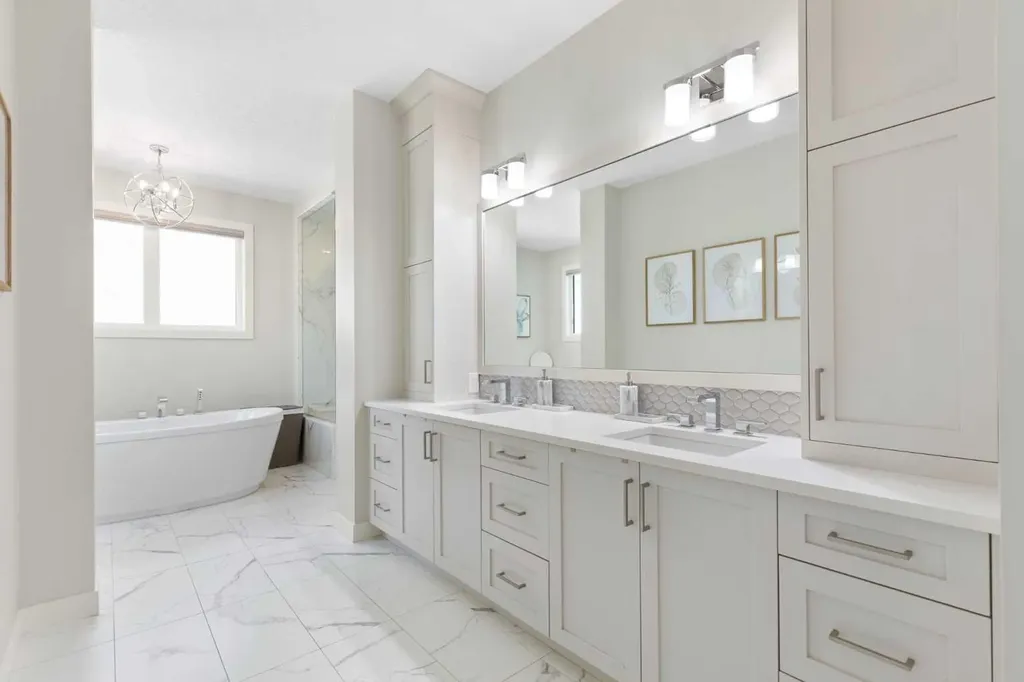 143 Marina Landing SE Calgary AB T3M 3J5