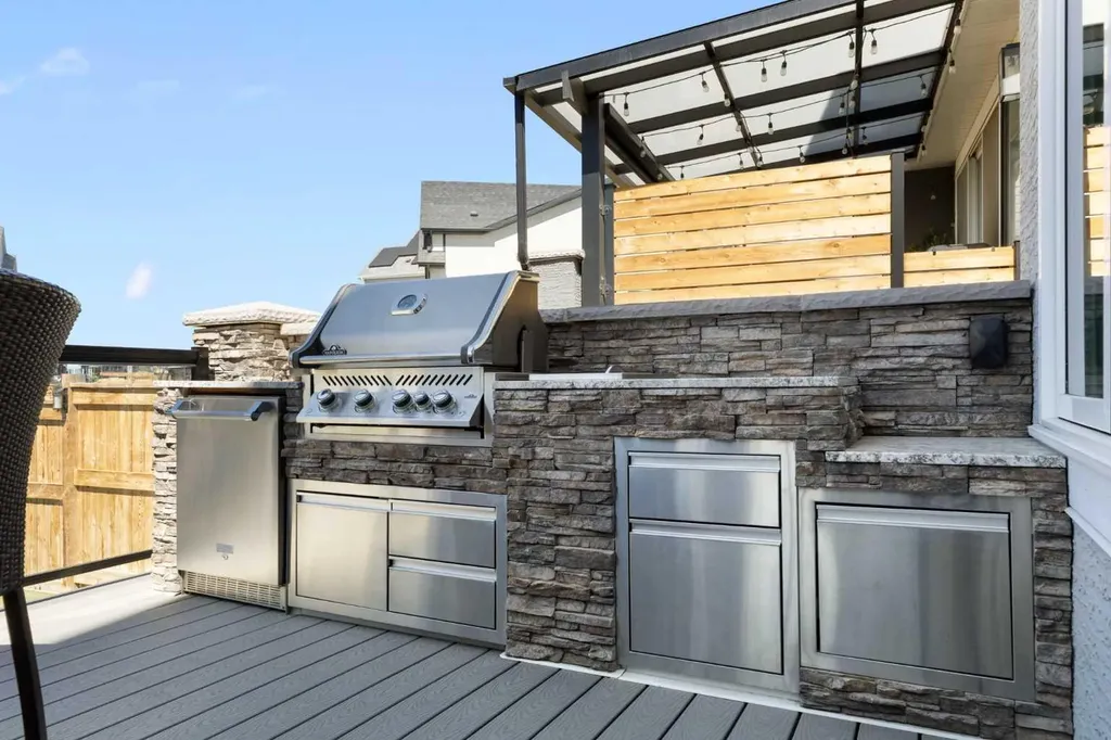 143 Marina Landing SE Calgary AB T3M 3J5
