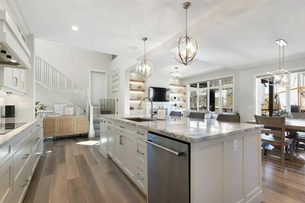 143 Marina Landing SE Calgary AB T3M 3J5
