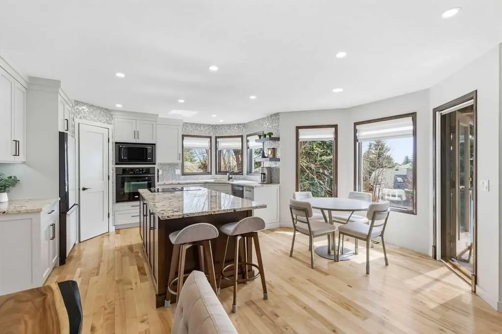 42 Evergreen Terrace SW Calgary AB T2Y 2V9