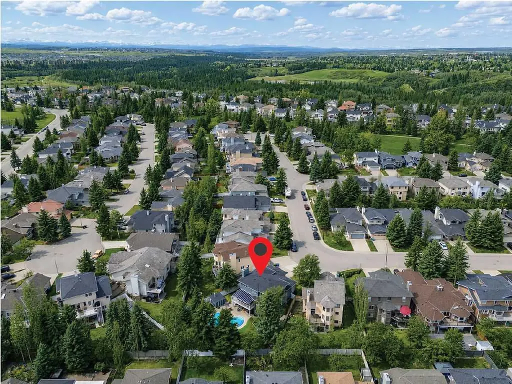 42 Evergreen Terrace SW Calgary AB T2Y 2V9