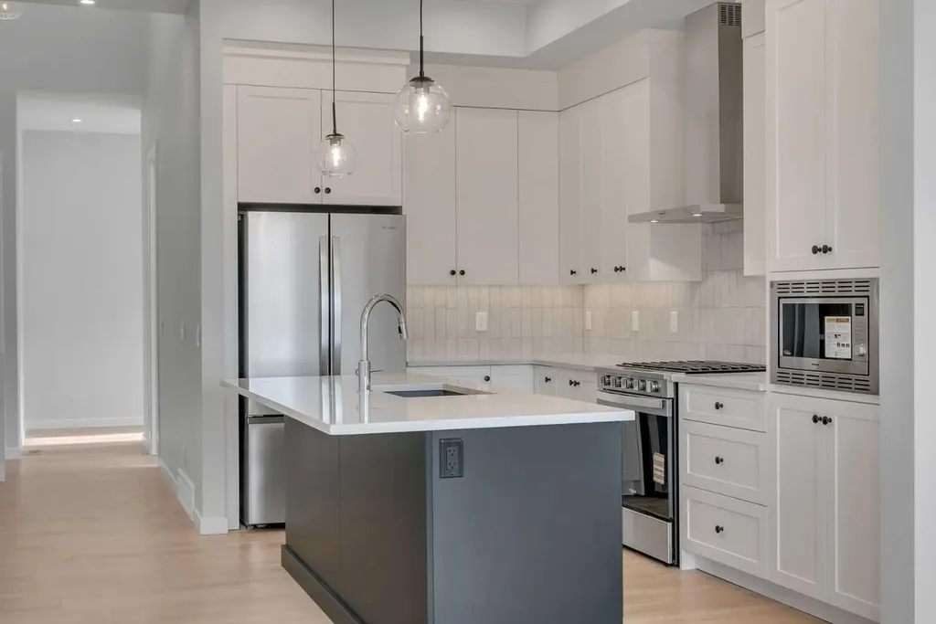 107 Bartlett Row SE Calgary AB T3M 2N8