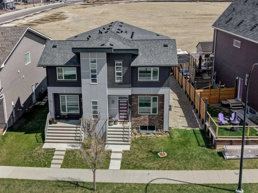 760 Livingston Hill NE Calgary AB T3P 1K4