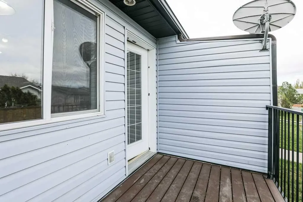 720 Heritage Boulevard W Lethbridge AB T1K 7X2