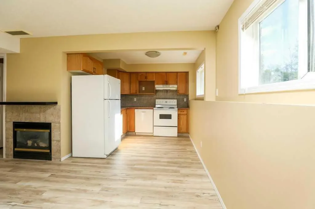 720 Heritage Boulevard W Lethbridge AB T1K 7X2