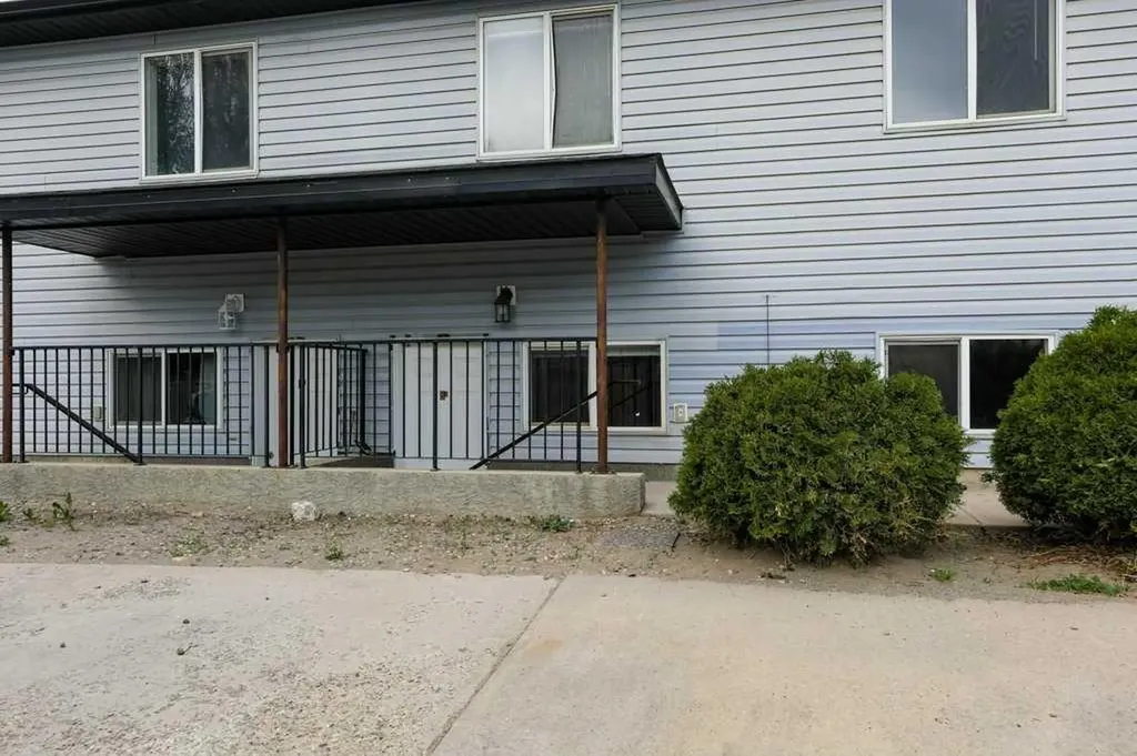 720 Heritage Boulevard W Lethbridge AB T1K 7X2