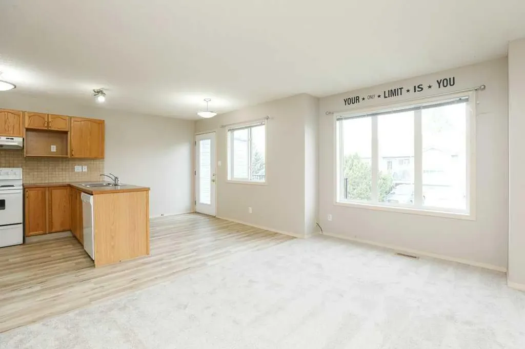 720 Heritage Boulevard W Lethbridge AB T1K 7X2