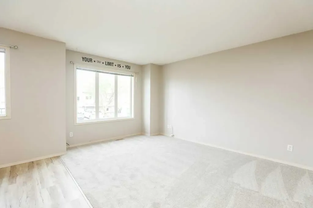 720 Heritage Boulevard W Lethbridge AB T1K 7X2