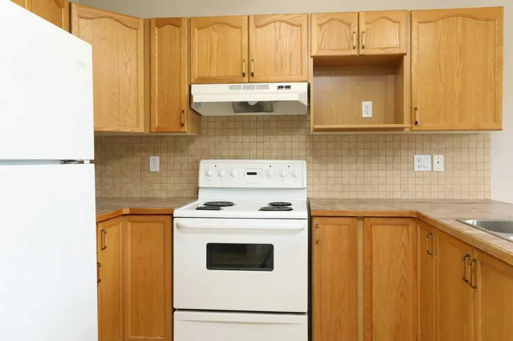 720 Heritage Boulevard W Lethbridge AB T1K 7X2