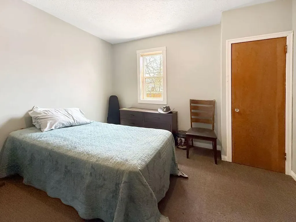 4709 49 Street Stettler AB T0C 2L2