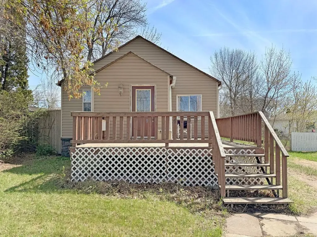 4709 49 Street Stettler AB T0C 2L2