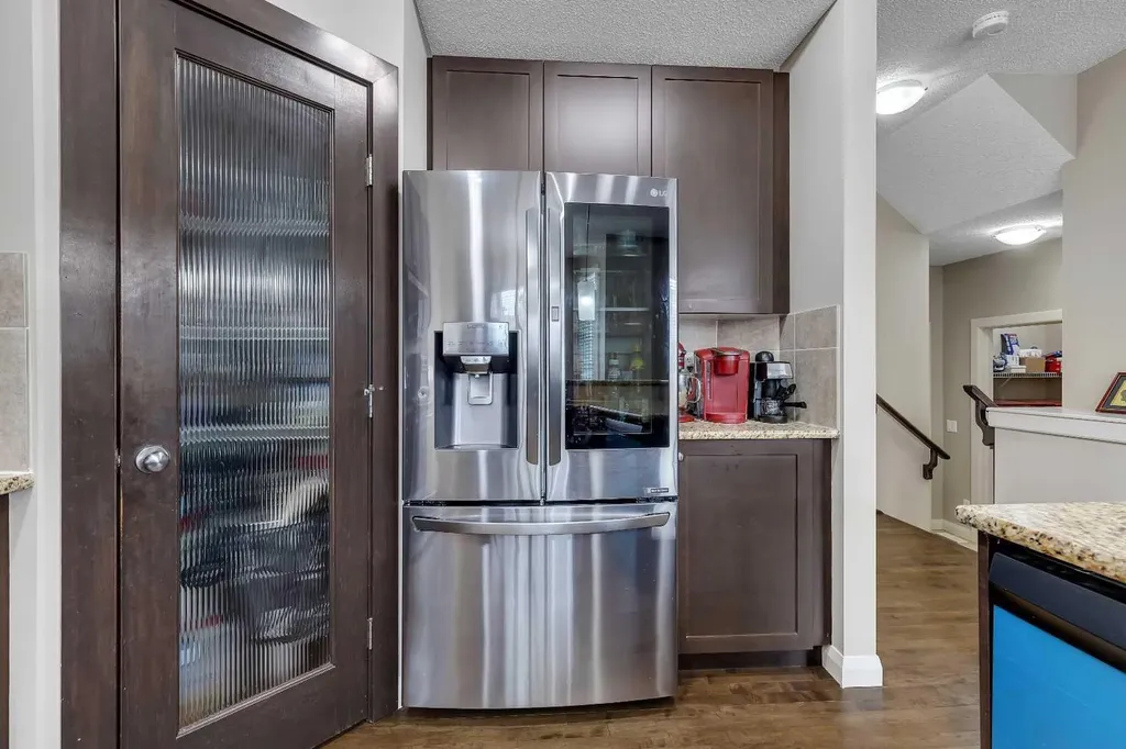 1564 Copperfield Boulevard SE Calgary AB T2Z 0P6
