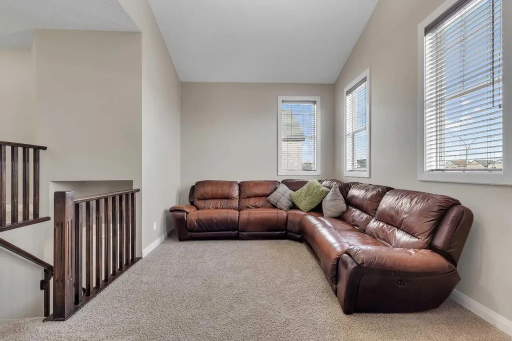 1564 Copperfield Boulevard SE Calgary AB T2Z 0P6