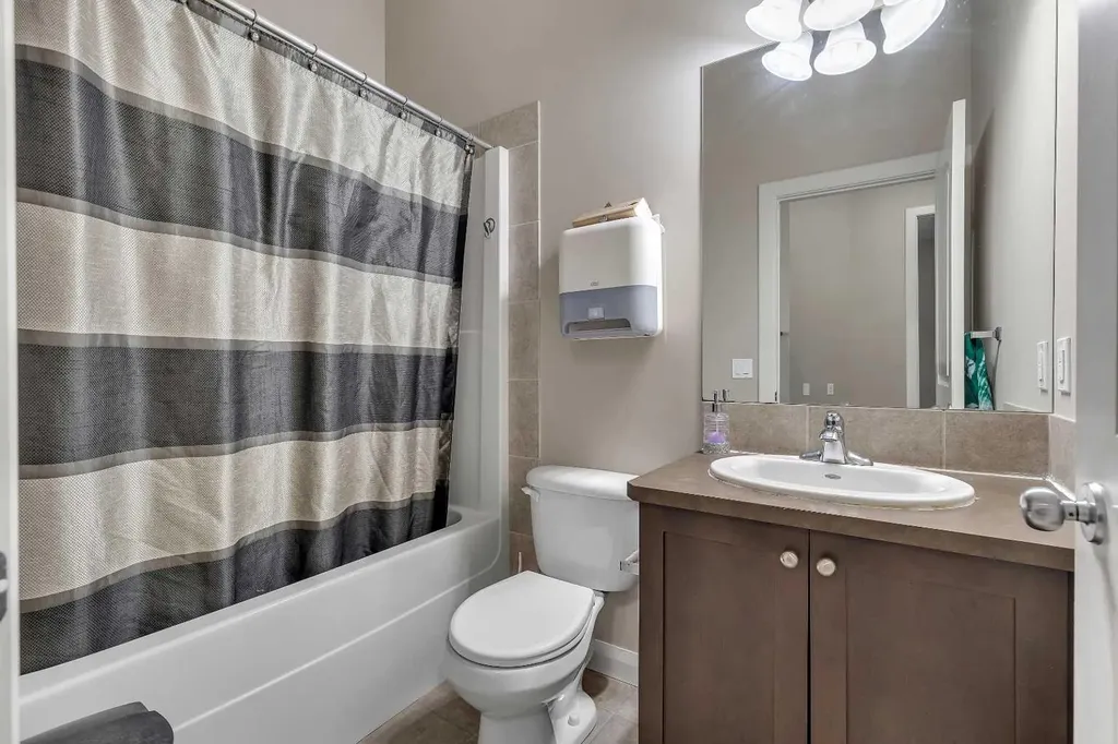 1564 Copperfield Boulevard SE Calgary AB T2Z 0P6