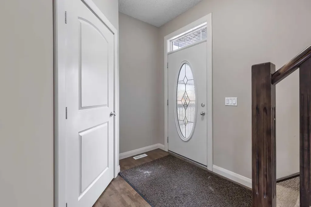1564 Copperfield Boulevard SE Calgary AB T2Z 0P6