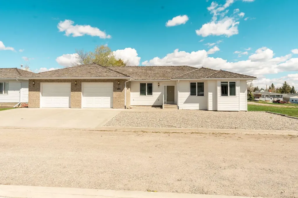 258 2a Street W Cardston AB T0K 0K0