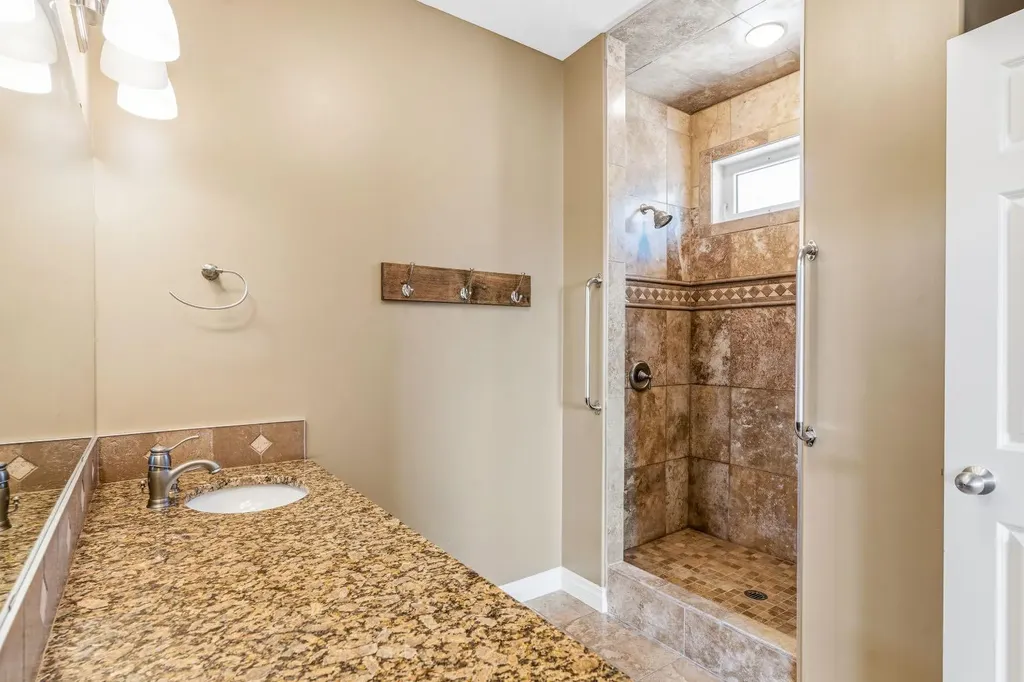 258 2a Street W Cardston AB T0K 0K0