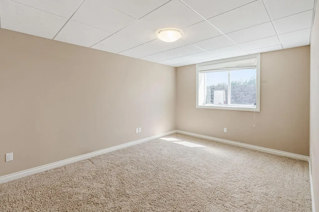 258 2a Street W Cardston AB T0K 0K0