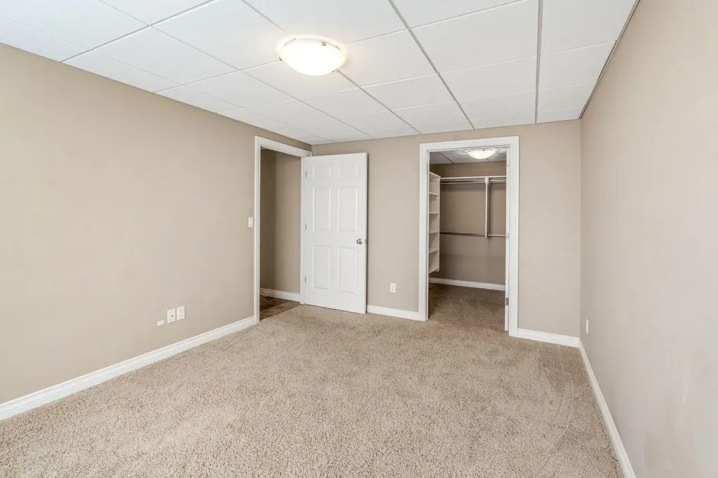 258 2a Street W Cardston AB T0K 0K0