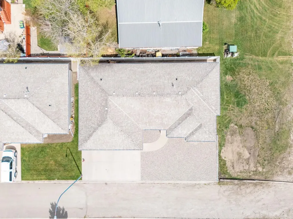 258 2a Street W Cardston AB T0K 0K0