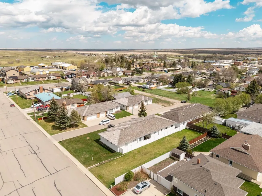 258 2a Street W Cardston AB T0K 0K0