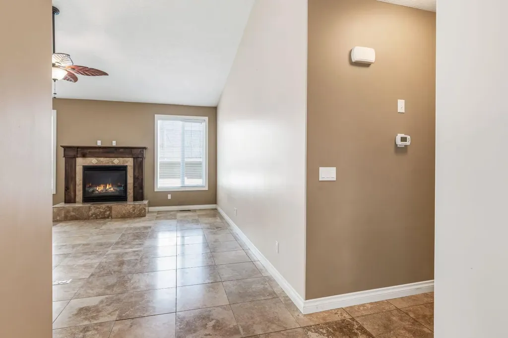258 2a Street W Cardston AB T0K 0K0