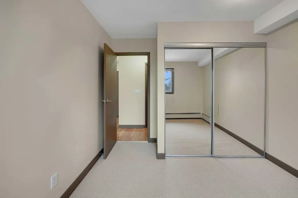 27 Grier Place NE Calgary AB T3K 5Y5
