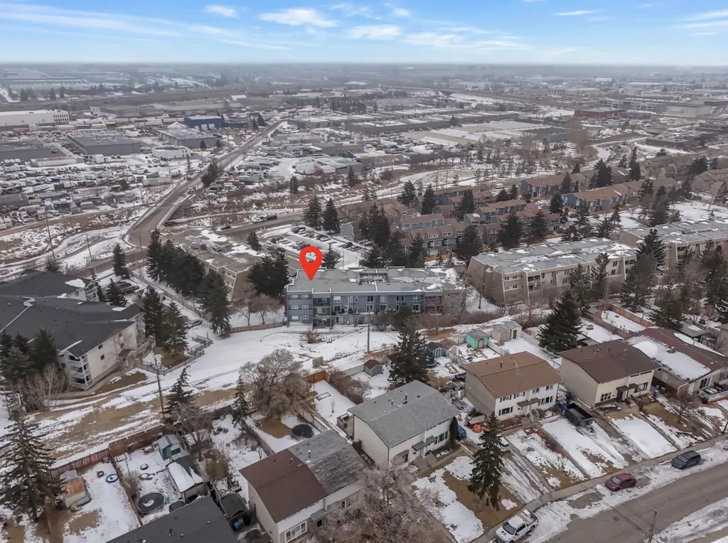 27 Grier Place NE Calgary AB T3K 5Y5