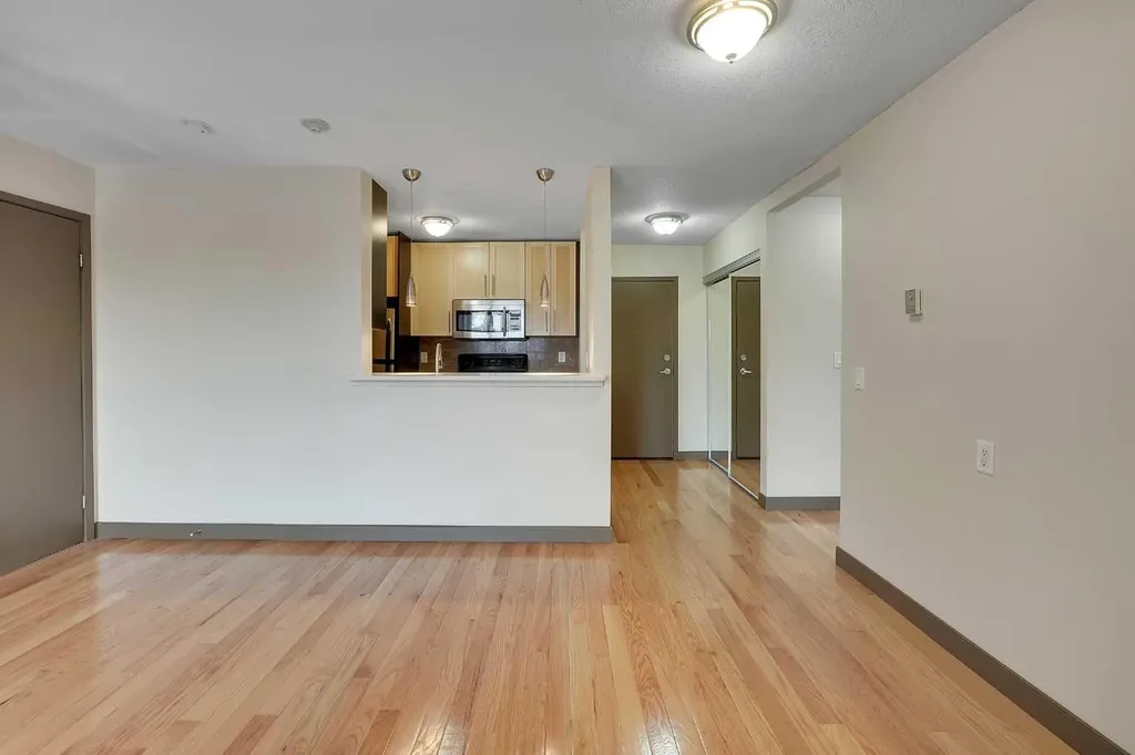 27 Grier Place NE Calgary AB T3K 5Y5