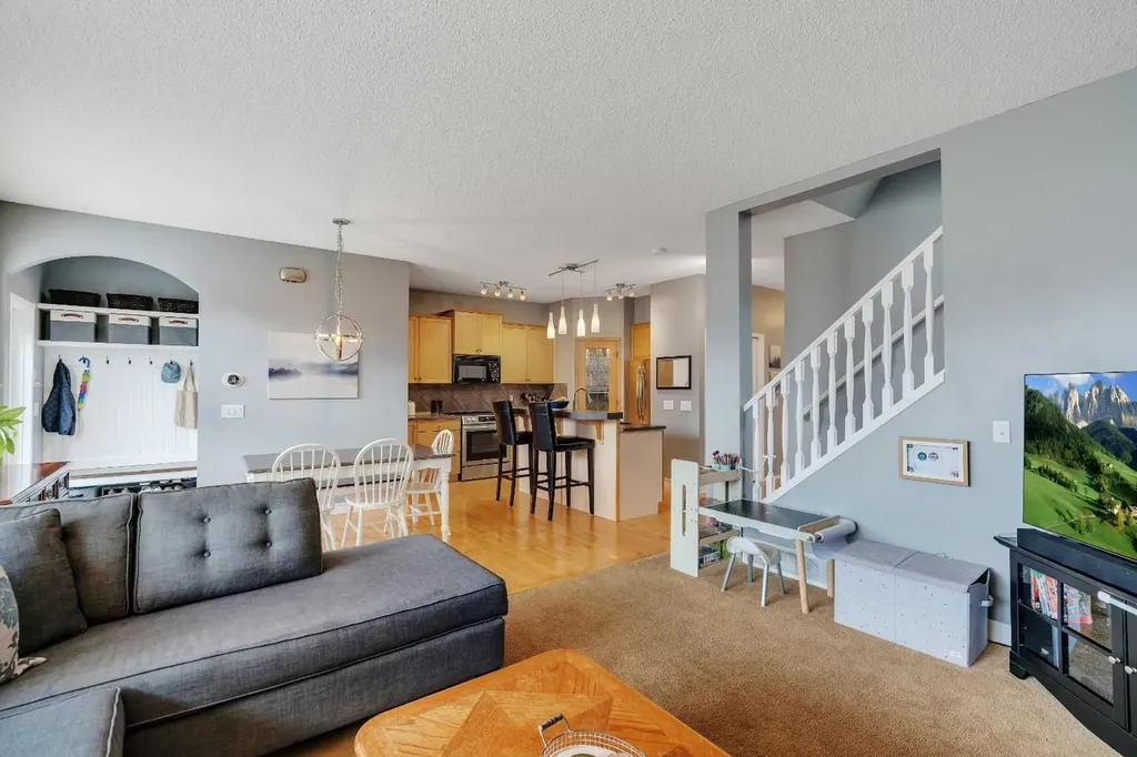 104 Prestwick Street SE Calgary AB T2Z 4K9