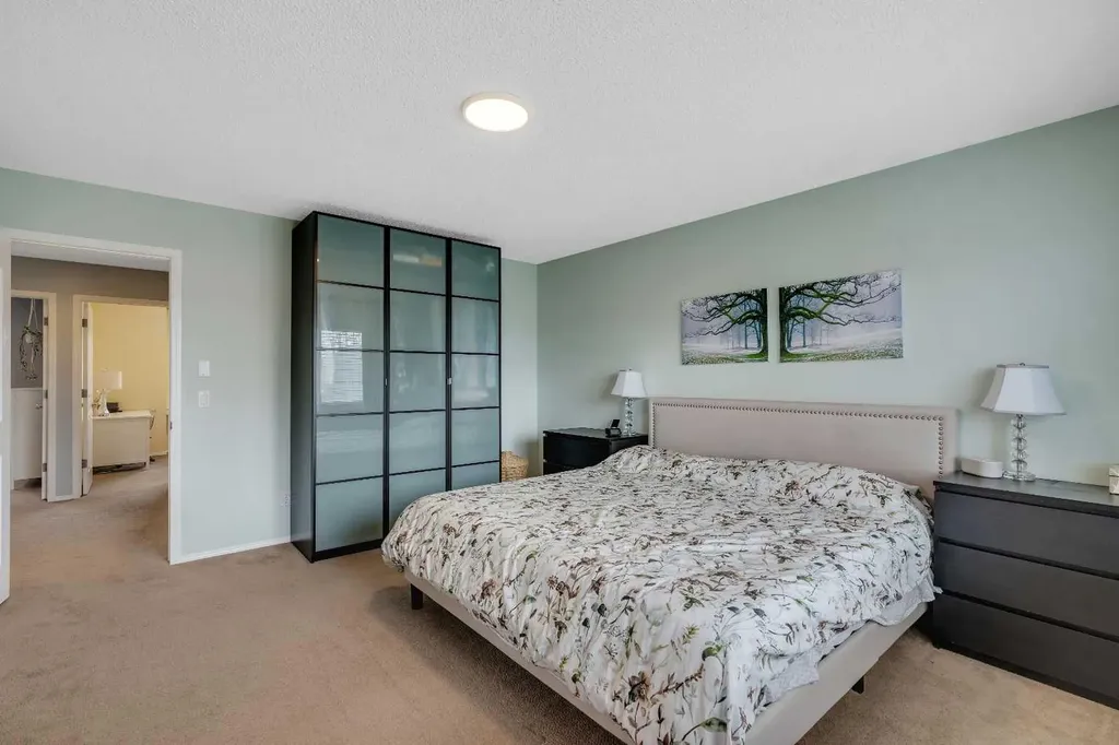 104 Prestwick Street SE Calgary AB T2Z 4K9
