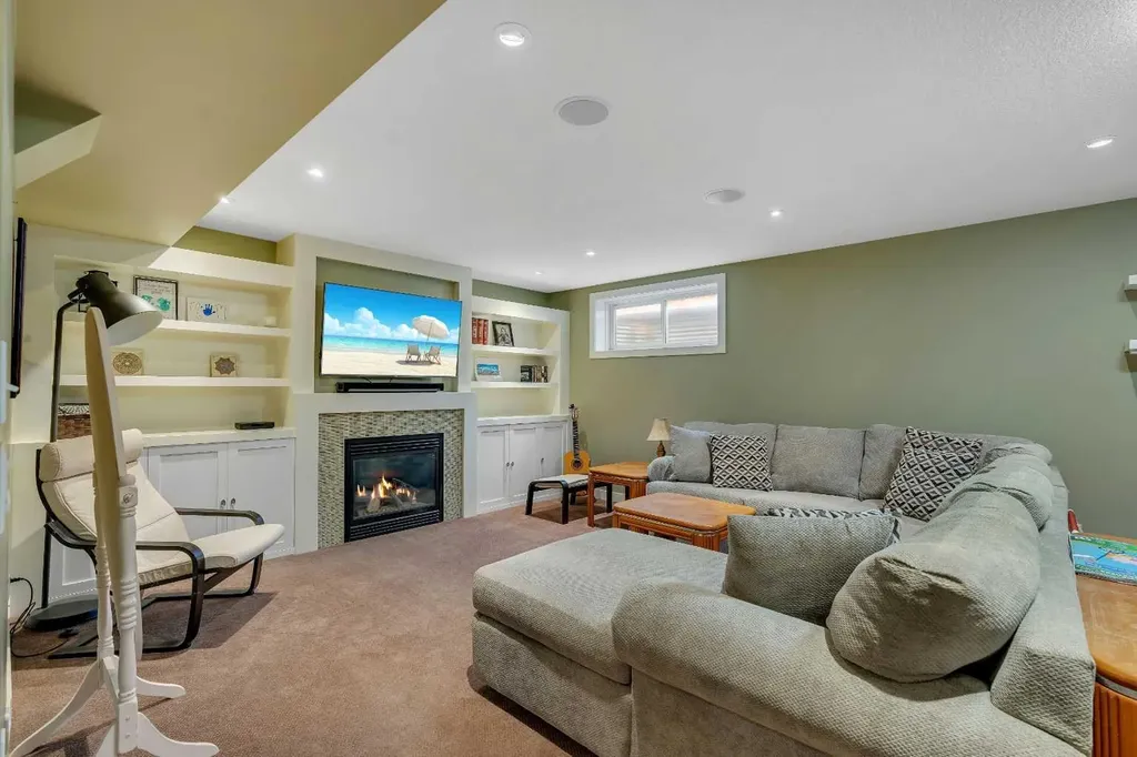 104 Prestwick Street SE Calgary AB T2Z 4K9