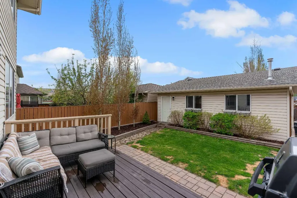 104 Prestwick Street SE Calgary AB T2Z 4K9