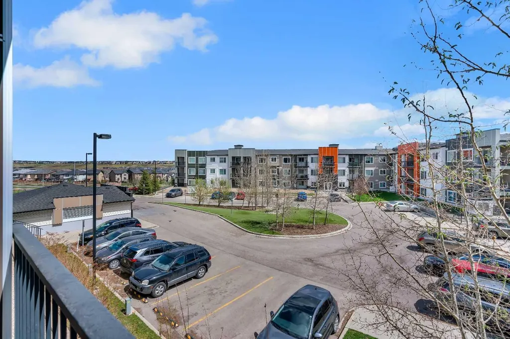 8 Sage Hill Terrace NW Calgary AB T3R 0W5