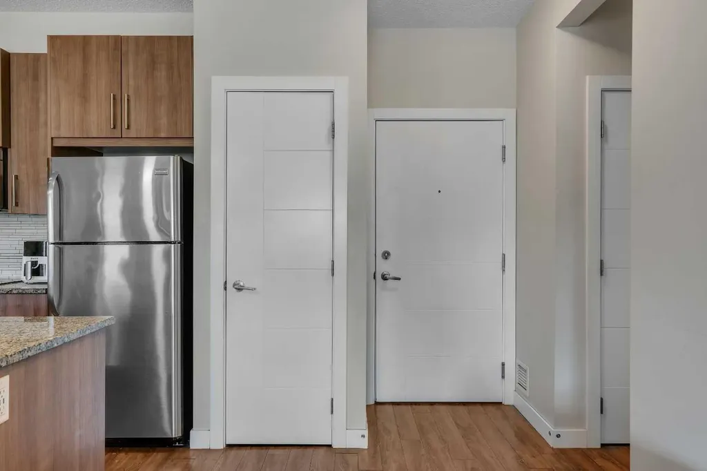 8 Sage Hill Terrace NW Calgary AB T3R 0W5
